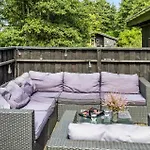Cozy In With Wifi Strandby