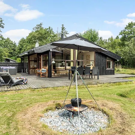 Holiday home Cozy In With Wifi *
