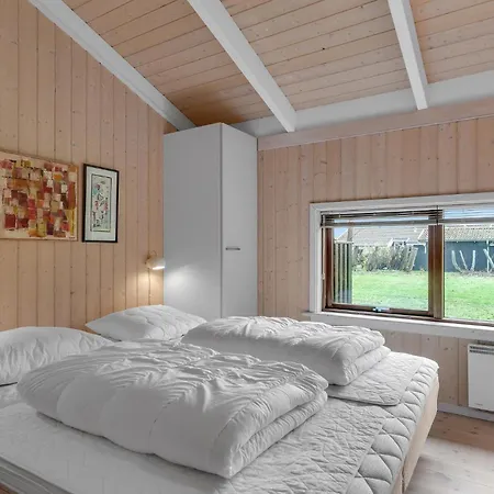 Holiday home Cozy In With Wifi Strandby